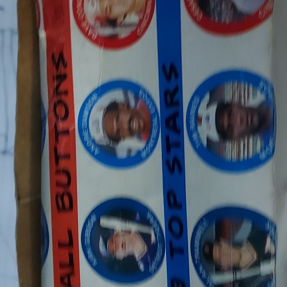 Baseball buttons - Picture 2 of 5